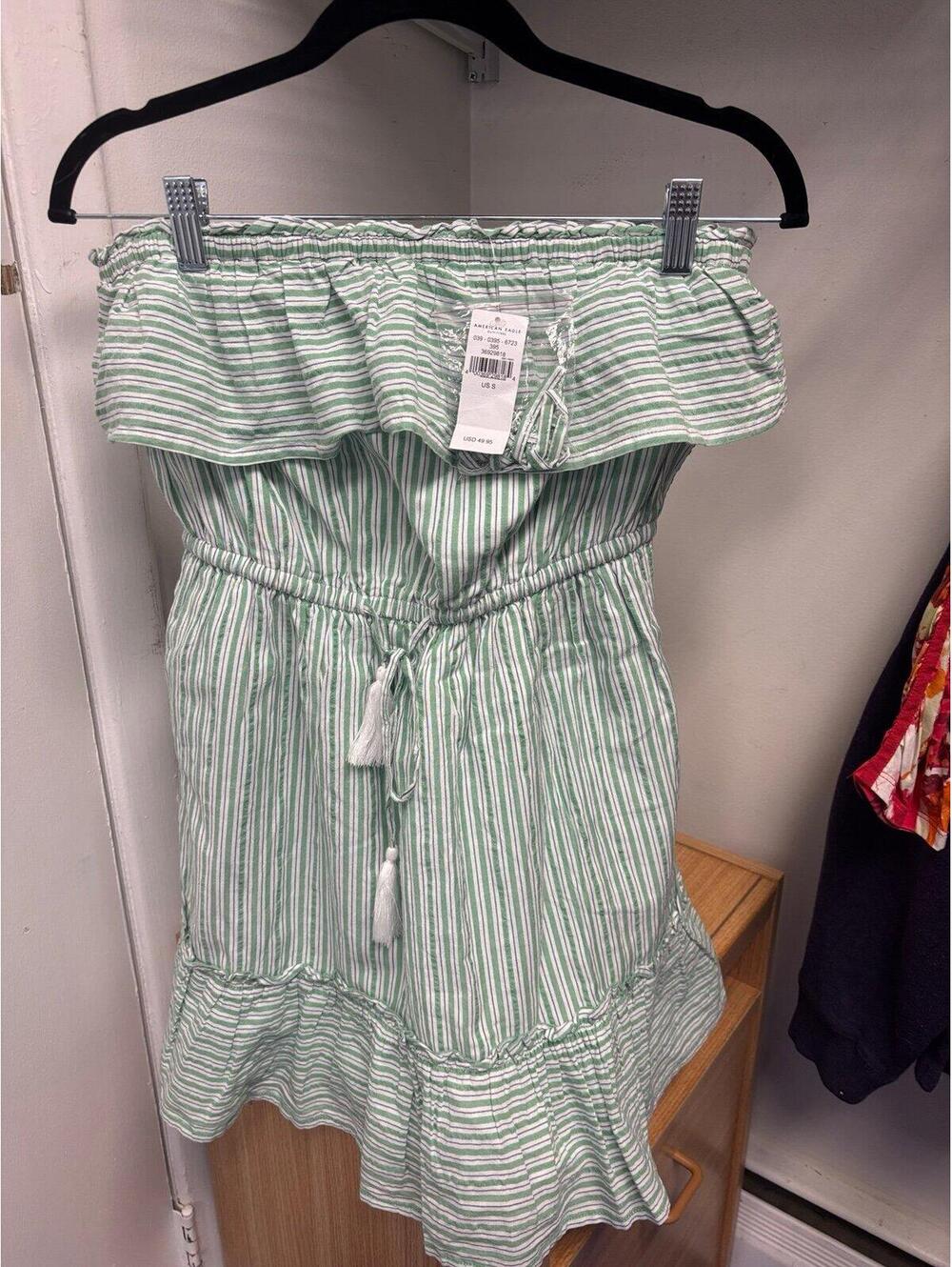 American Eagle Women's Green Stripe Convertible Straplless Shirt NWT Siz Small